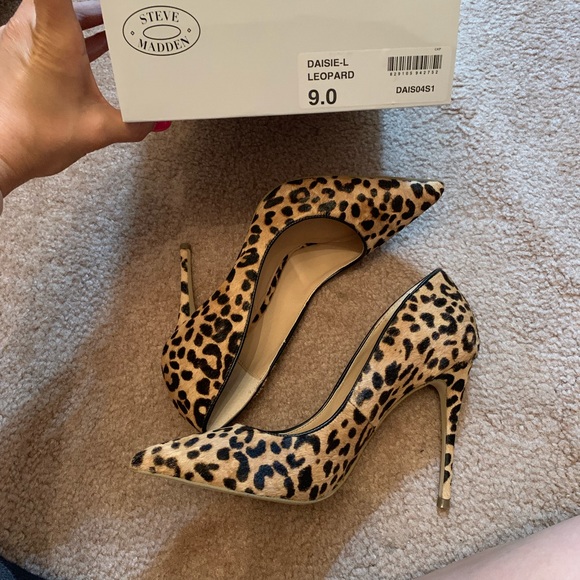 steve madden leopard daisie